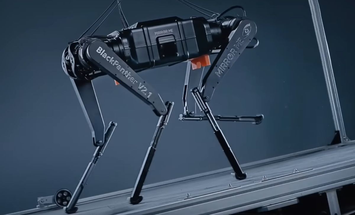 China Kembangkan Robot Berkaki Empat yang Lebih Cepat dari Manusia