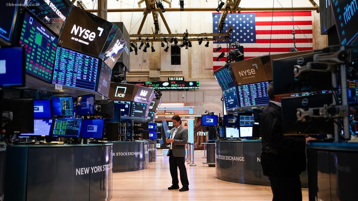 Efek Presiden Donald Trump, Rp80 Ribu Triliun Lenyap dari Wall Street